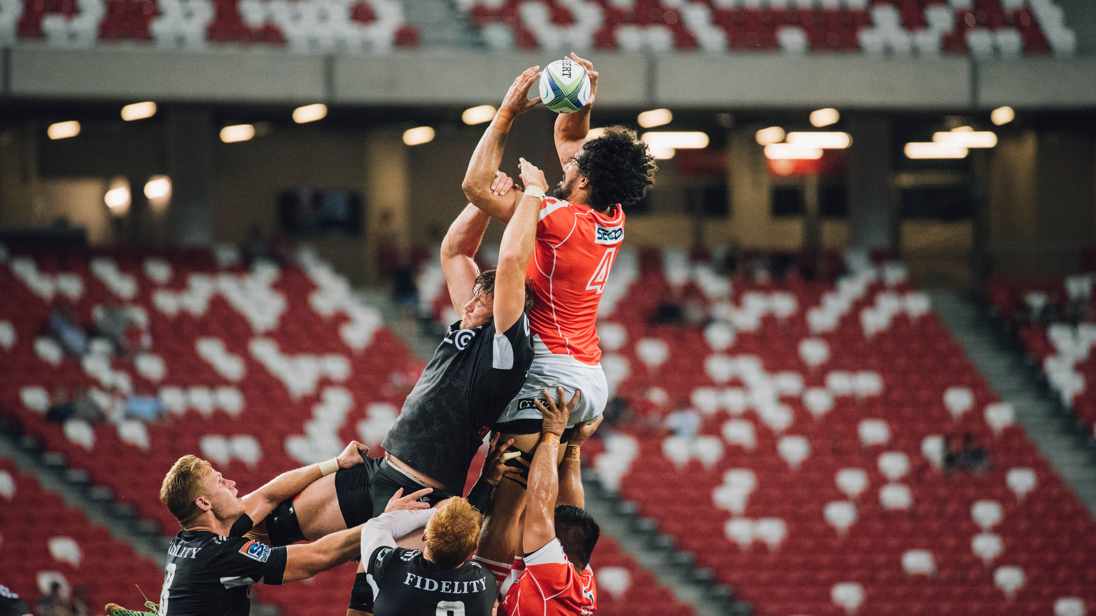 塞维利亚持续稳定，争夺欧洲资格战役