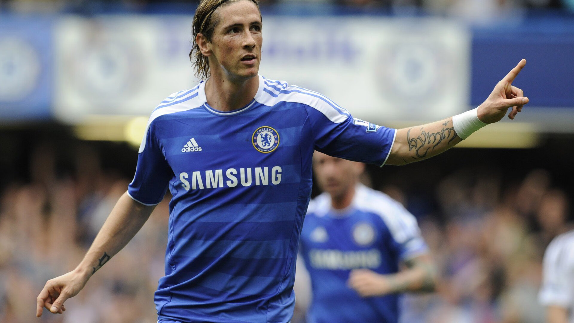 九游app下载-法甲新星闪耀：未来足球新领袖！，法甲新赛季宣传片