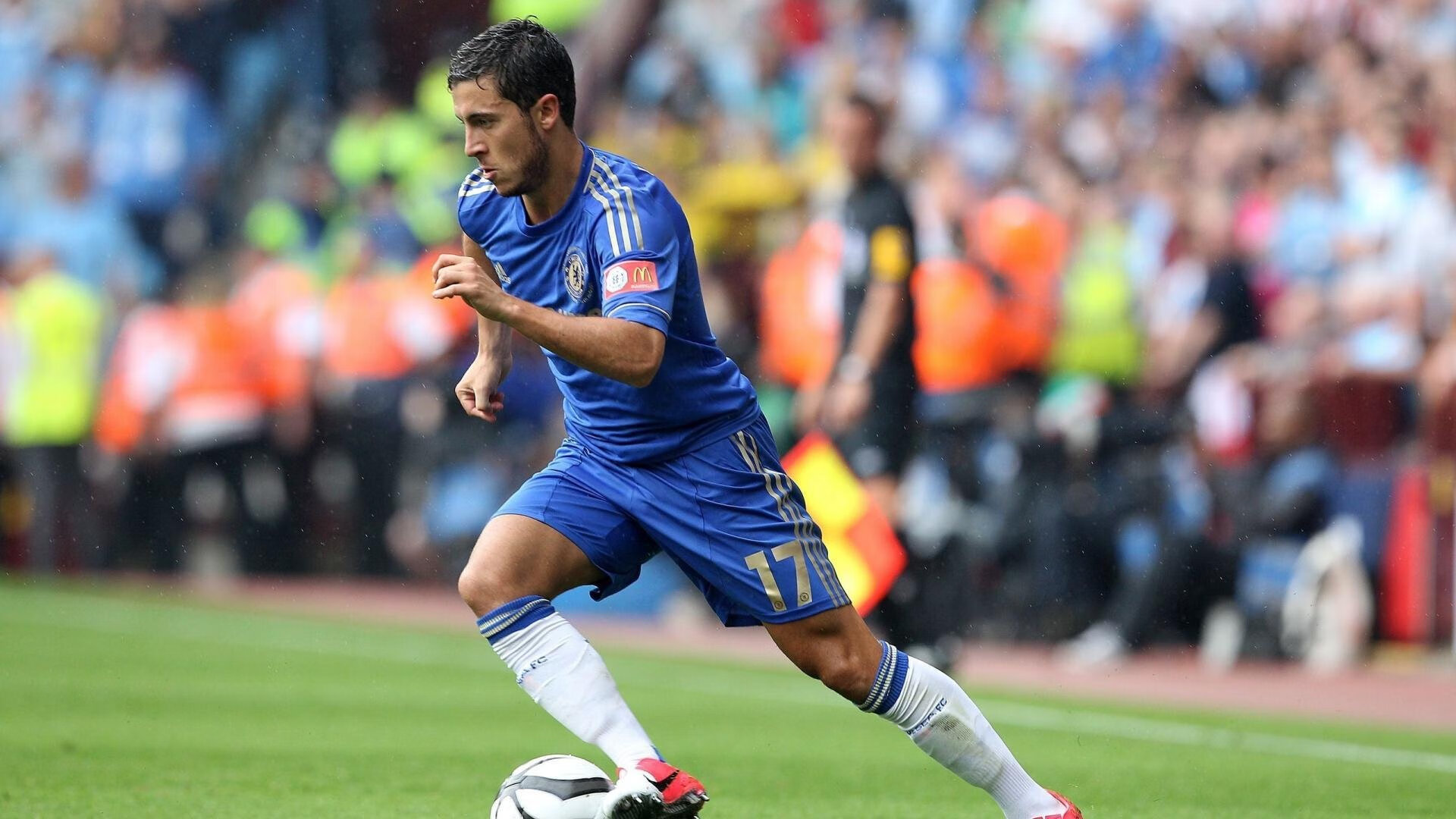 九游下载官网-赛事数据深度分析：未来技术趋势预测，赛事发展